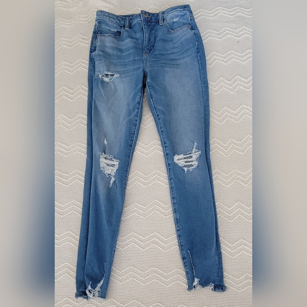 American Eagle (Size 4 Regular) The Dream Jean
